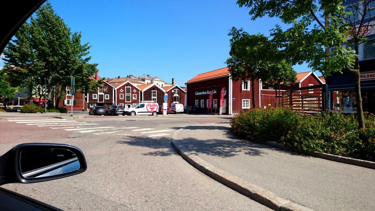 Ett Hus Med 3 Sovrum Med Supersnabba Internet Fiberanslutningen 1000Mb-100Mb I Hoeg, 7 Minuter Fran Hudiksvall Eksteriør bilde